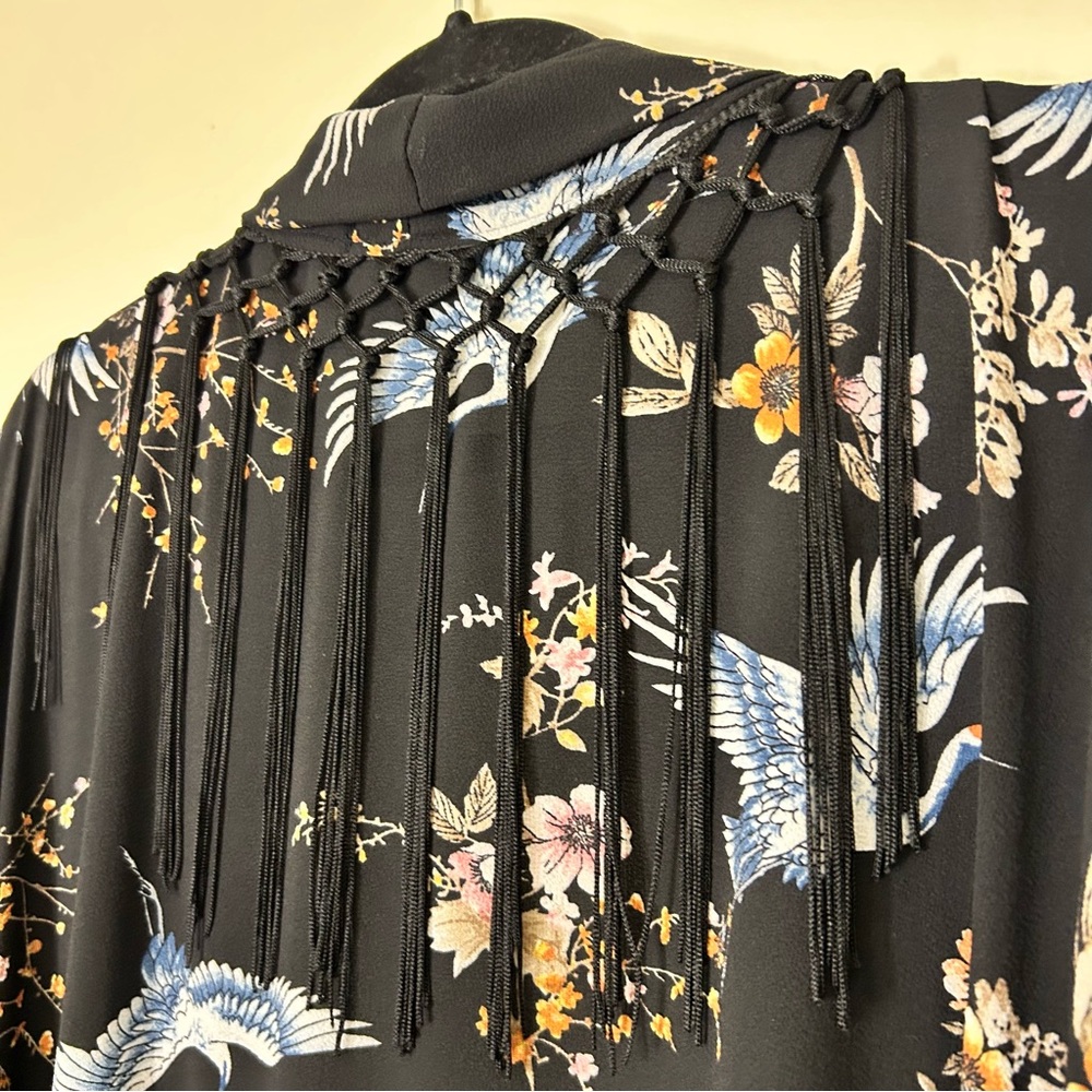Jennafer Grace Crane Floral Duster with Fringe - Picture 8 of 10